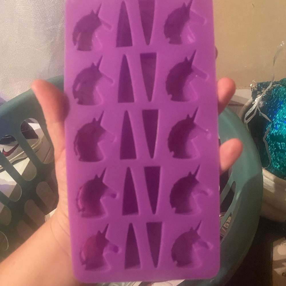 Resin or clay mold